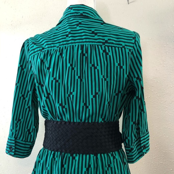 IZ Byer Green and Black Striped dress with 3.5 in wide woven elastic belt Sz M - Picture 13 of 14